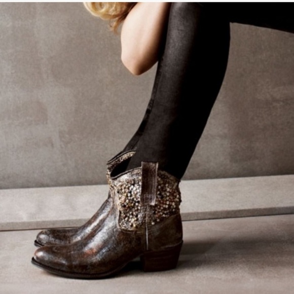 Frye Deborah Studded Boots - Picture 14 of 16